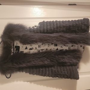 Fur vest size small